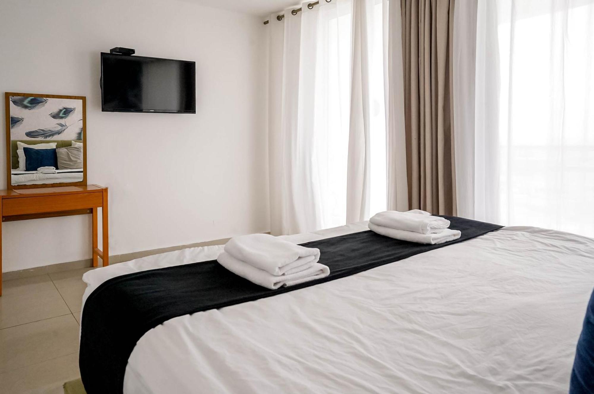 Yalarent Mountainside Duplexes With Private Pool エイラート エクステリア 写真